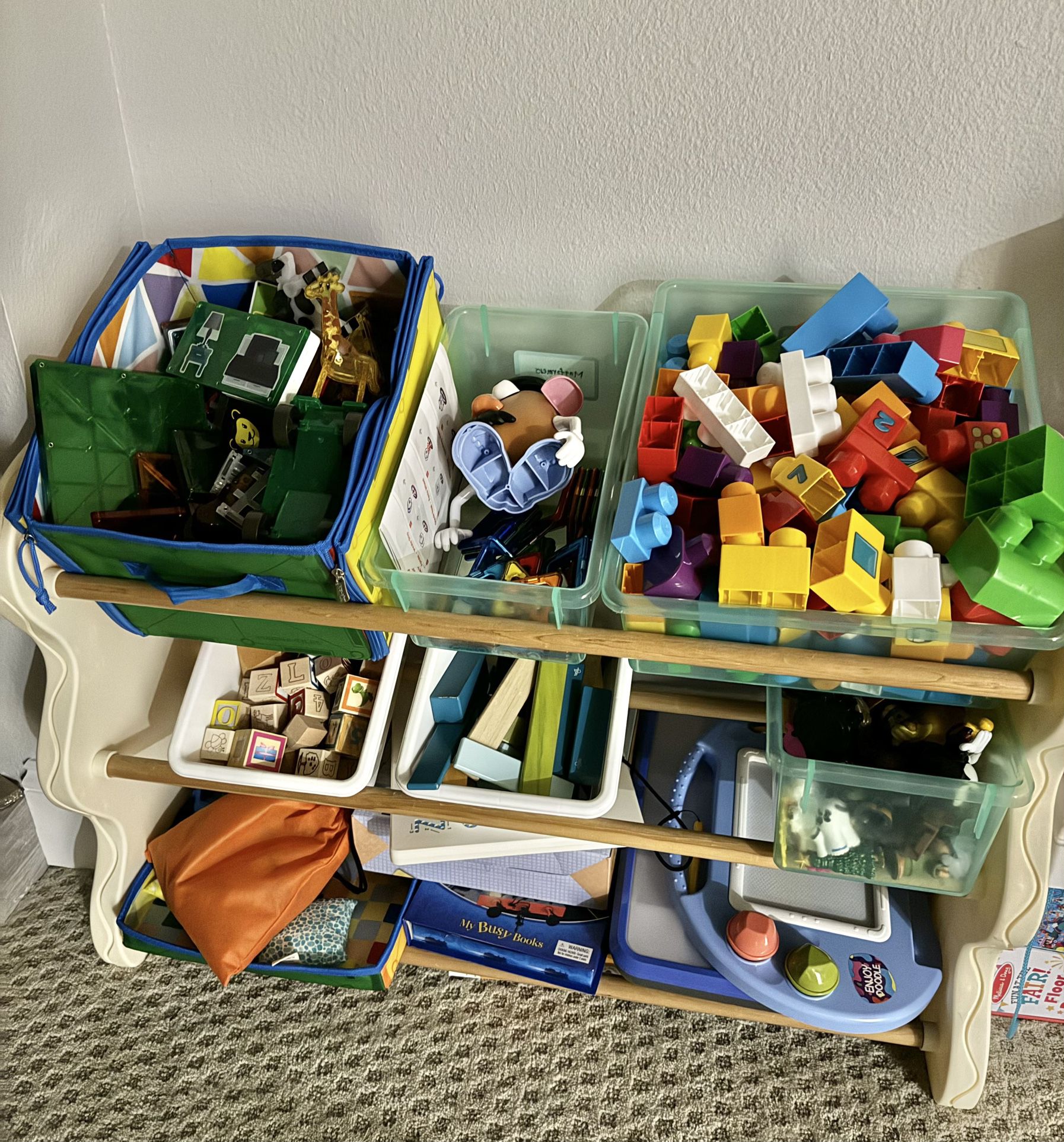 Kids’ Toy Shelf Organizer