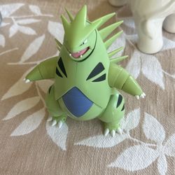 Pokémon Figure