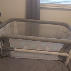 Millard Beside Bassinet 50$ 