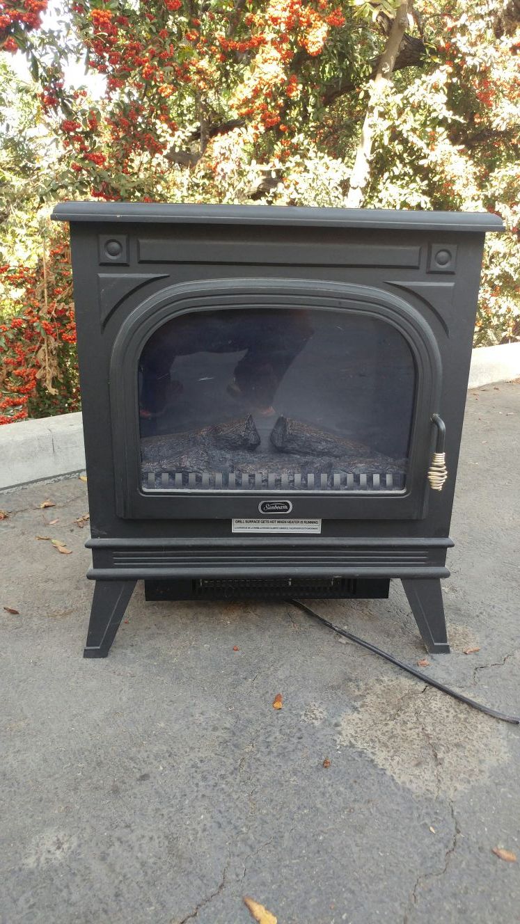 Sunbeam electric fireplace MODEL HBL15sdlp/M21