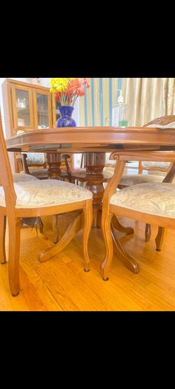 Solid Wood Oval Dining Table & 6 Upholstered Chairs Set