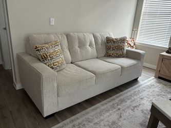 Beige 3-Seater Couch in Great Condition