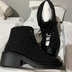 Chanel Black/silvered Leather Boots 