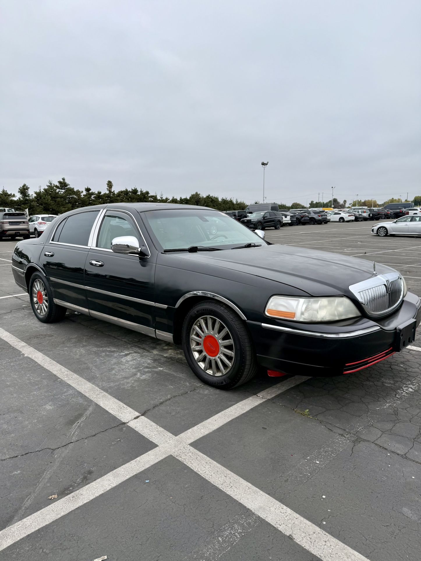 2003 Lincoln Town Car