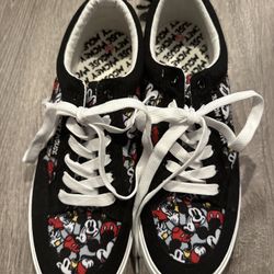 Disney Mickey Mouse Men’s Canvas Shoes