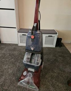 Hoover PowerScrub Deluxe Carpet Cleaner Machine