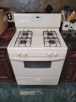 Gas stove