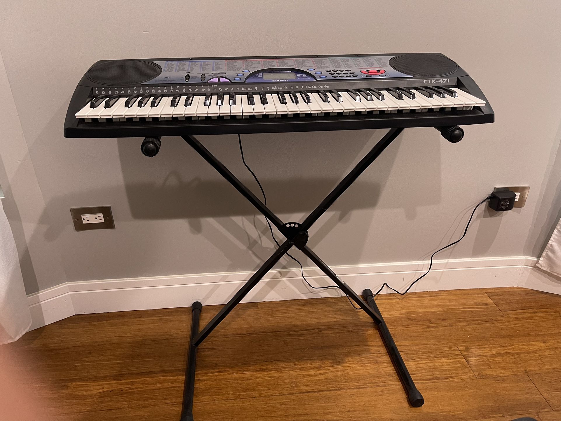 Casio CTK-471 Electric Musical Keyboard 61-Key