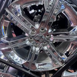 22s Chrome Wheels Tires 6lug Chevy Gm 