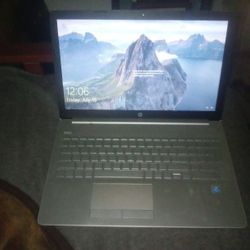 Model 15 Da-0018ds 15in Touchscreen Like New Hp
