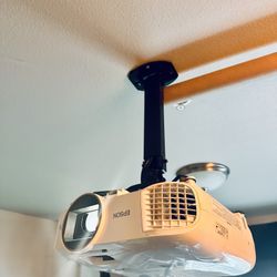 Epson  2150 Projector 