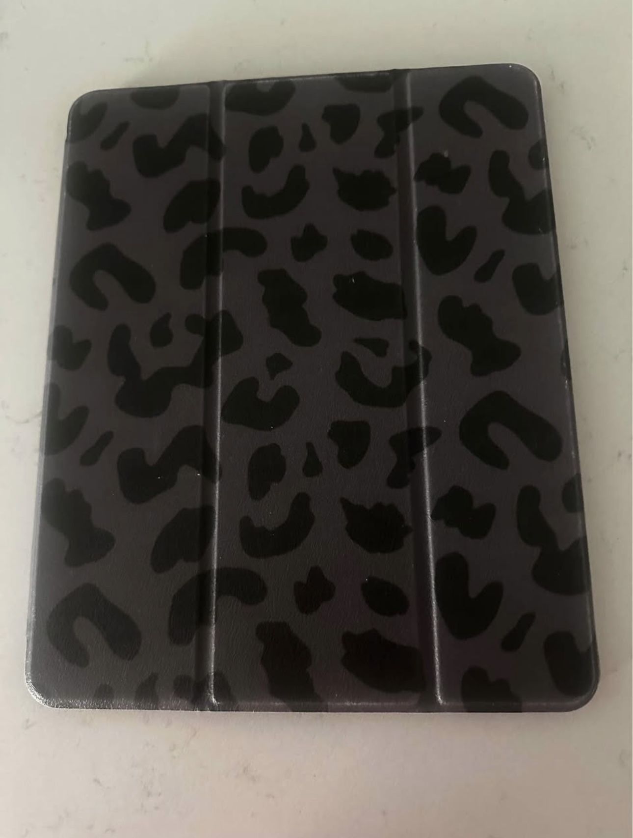 13’ iPad Air M2 Purple WiFi And GPS