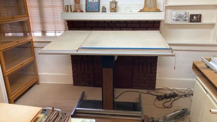 Hamilton Desk