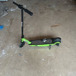 Electric Green Razor Scooter 10 MPH With Charger