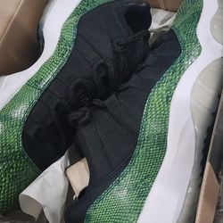 Nike Air Jordan 11 Retro Low Nightshade