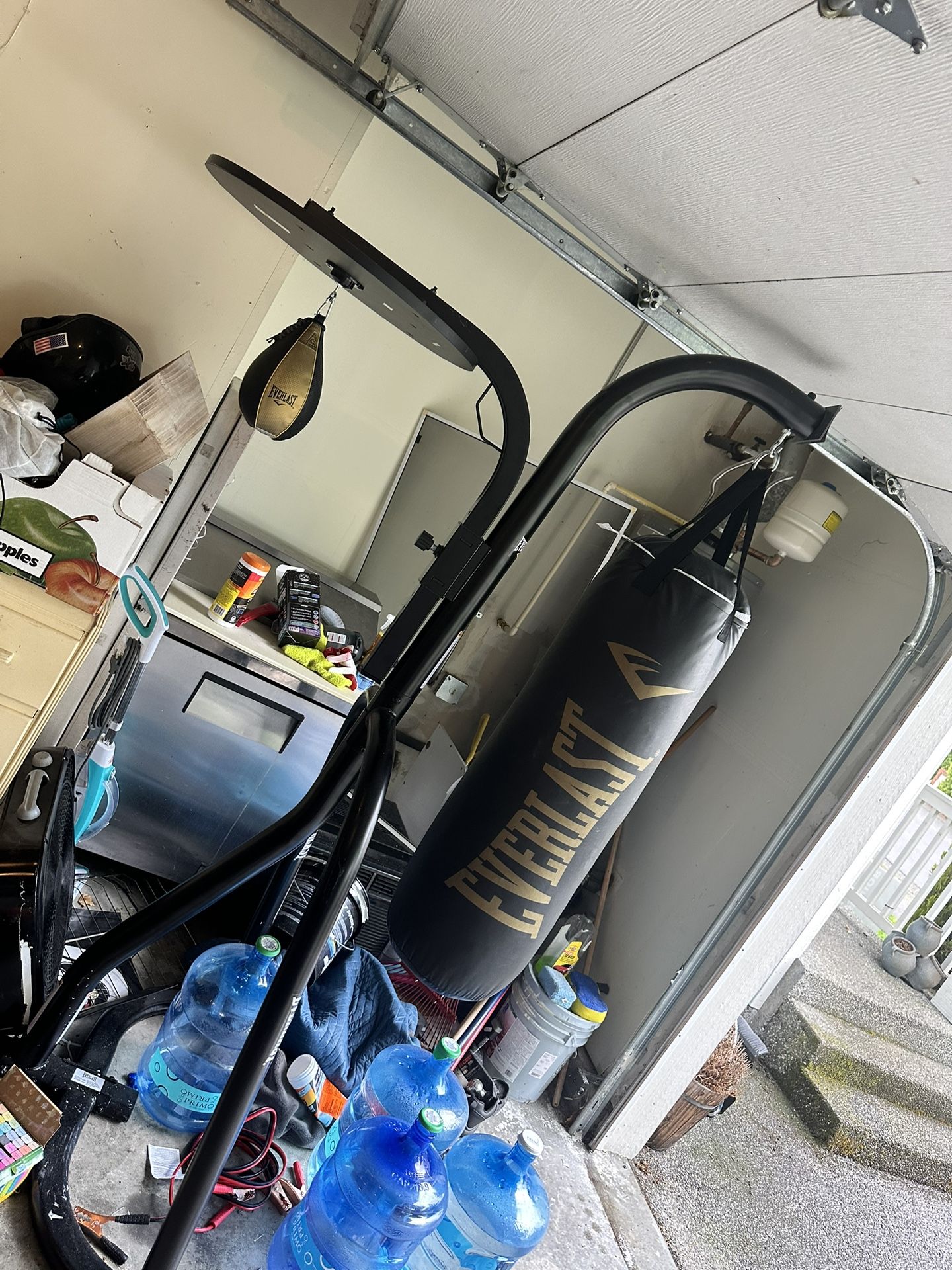 Heavy bag, speed bag, gloves