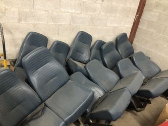 12 bus seats (good condition)