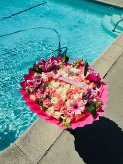 100 mixed roses pink and white