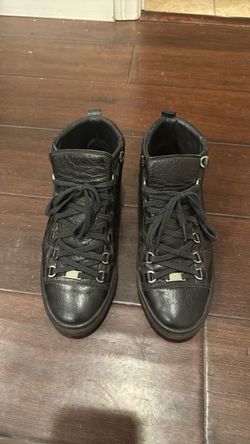 Men’s Balenciaga leather shoes 41