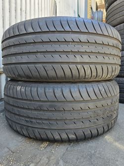 (2) 285 45 21 Goodyear Run Flat Tires 