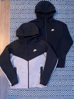 Nike Tech Jackets M