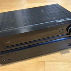 Onkyo 100 Watts THX Receiver