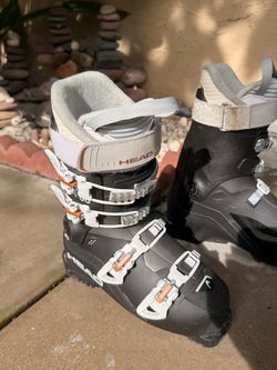 Women's ski boots 24.5