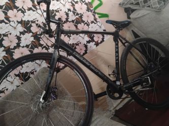 Diamondback Black Road Bike
