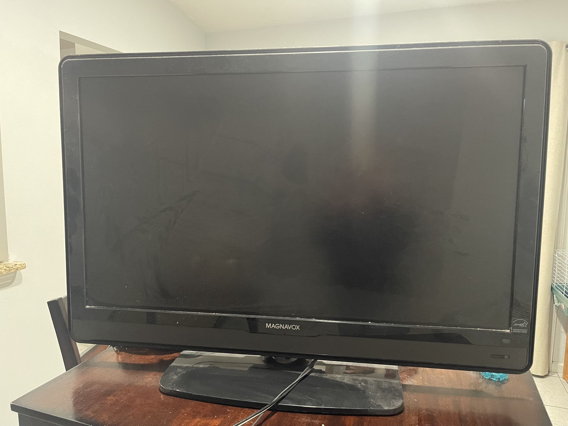 42 Inch Tv… Not Smart Tv