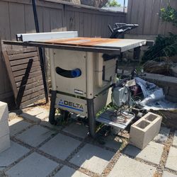 Delta 10inch Table Saw
