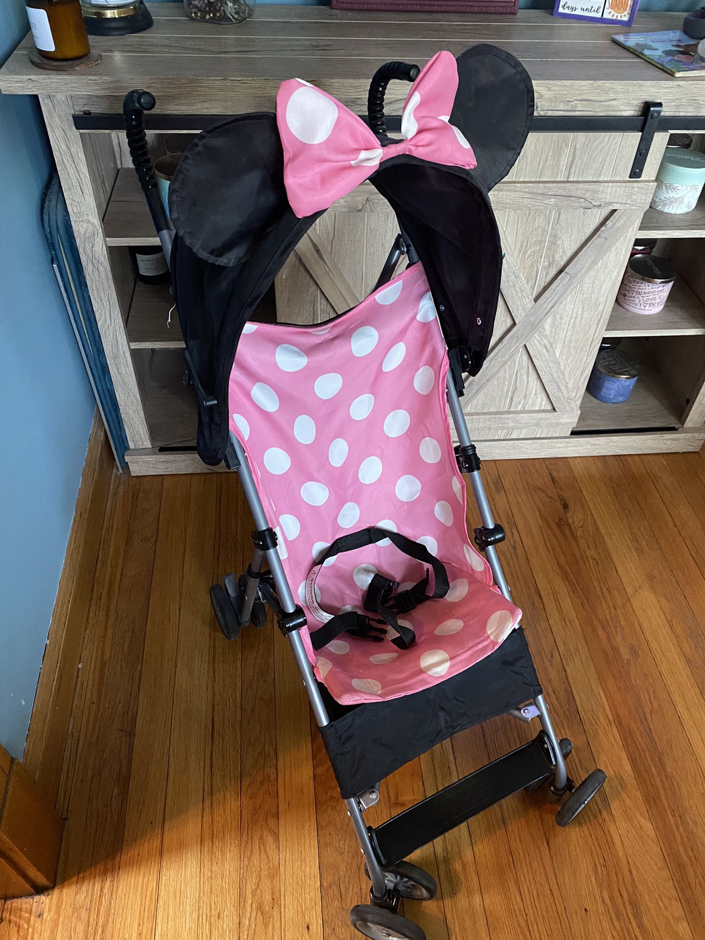 Minnie Mouse Stroller 