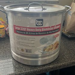 Large Steamer Pot