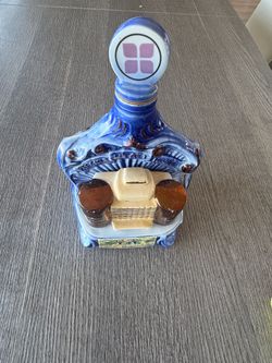 Collectible commemorative bottle