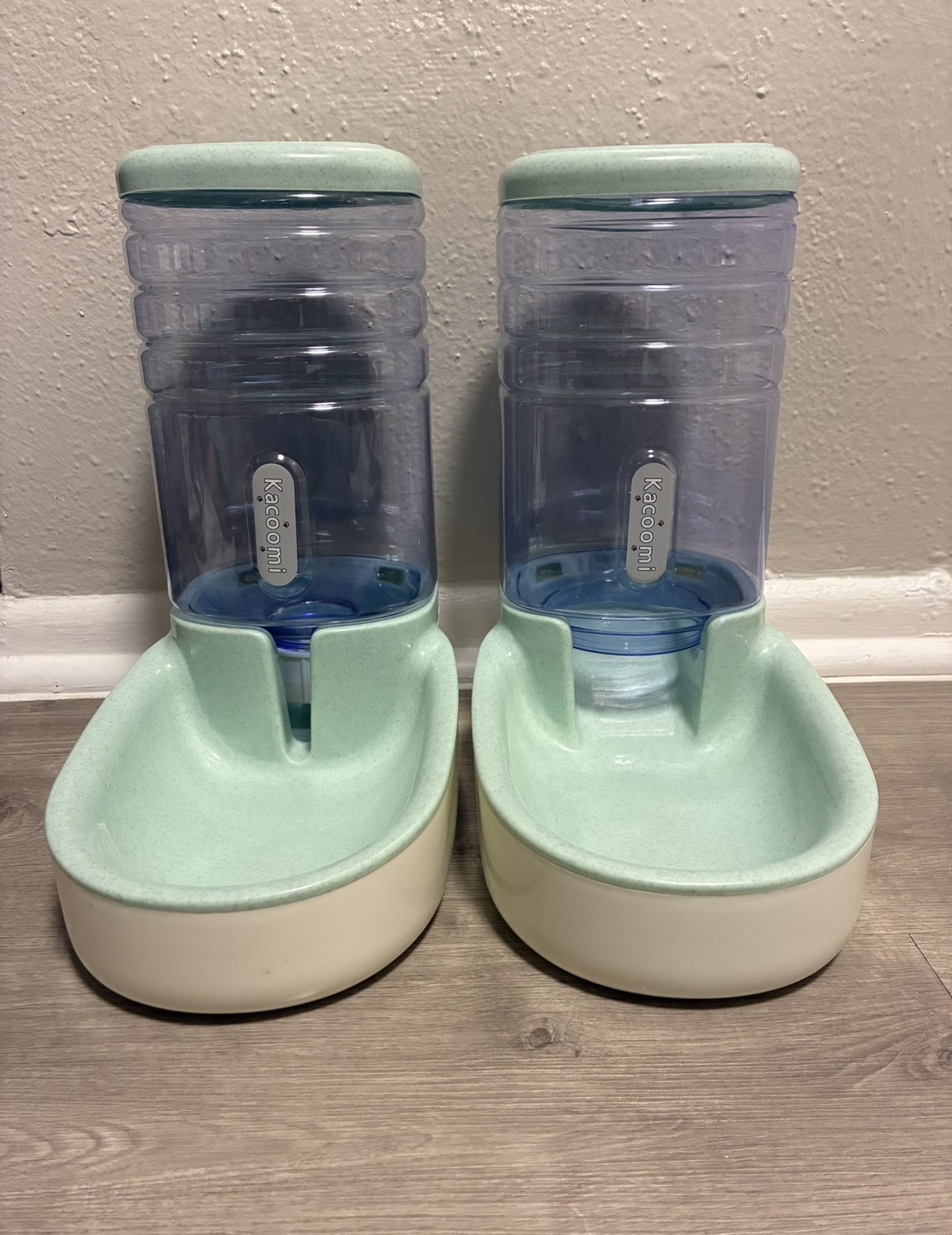 Pet Feeder And Water Dispenser For Cat Or Dog