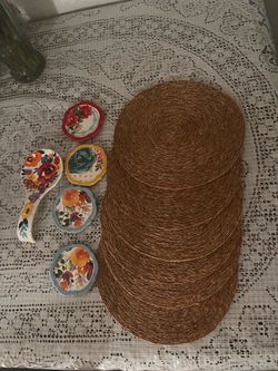 Manteles y porta Vasos usados