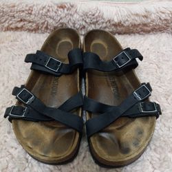 BIRKENSTOCK WOMENS  SANDAL sz 8-8.5

