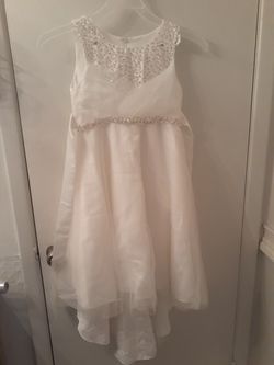 Girl dress white brand new 15