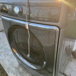Fridge Freezer And Dryer 