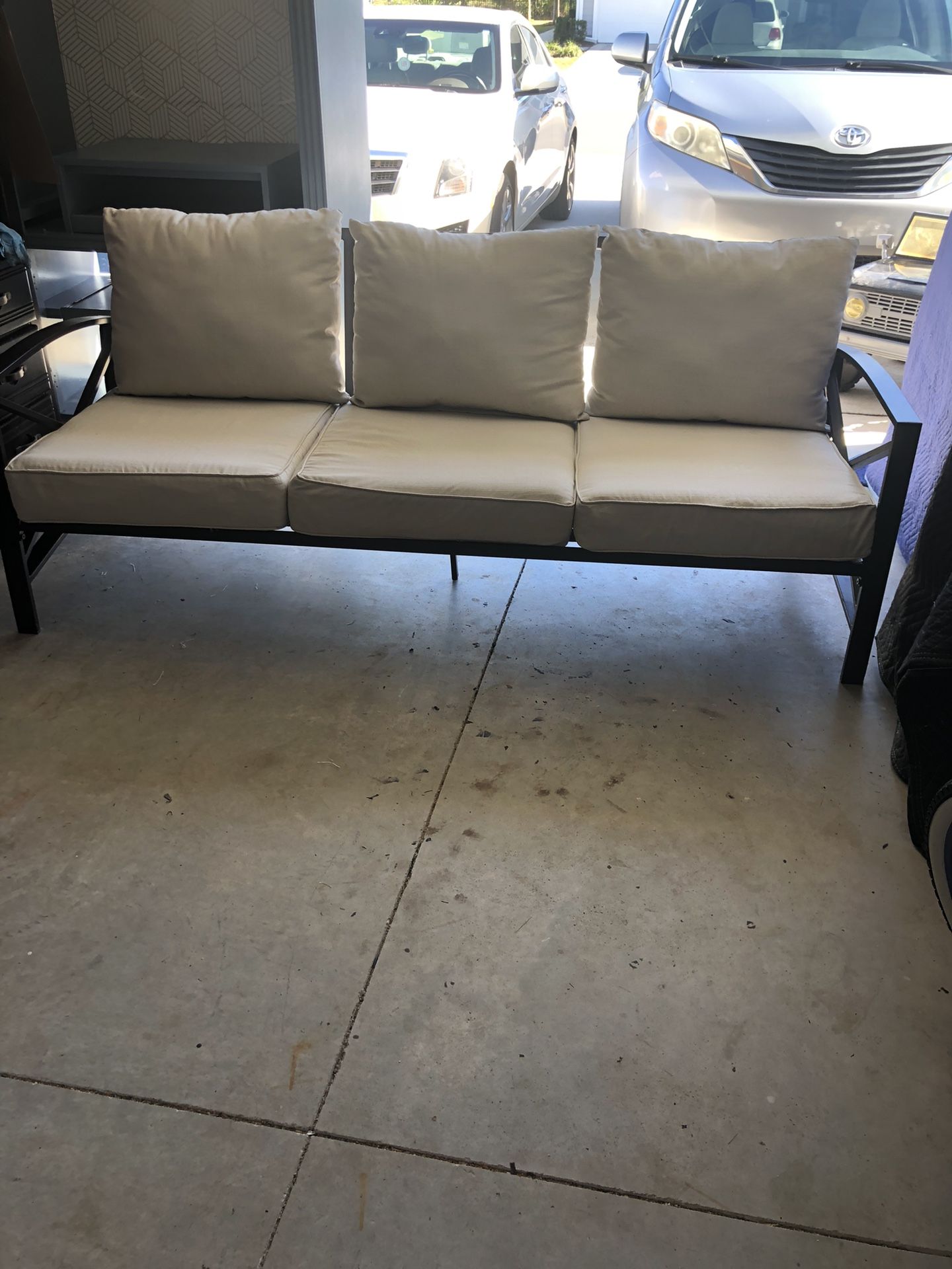 Three Seats Porch Coach