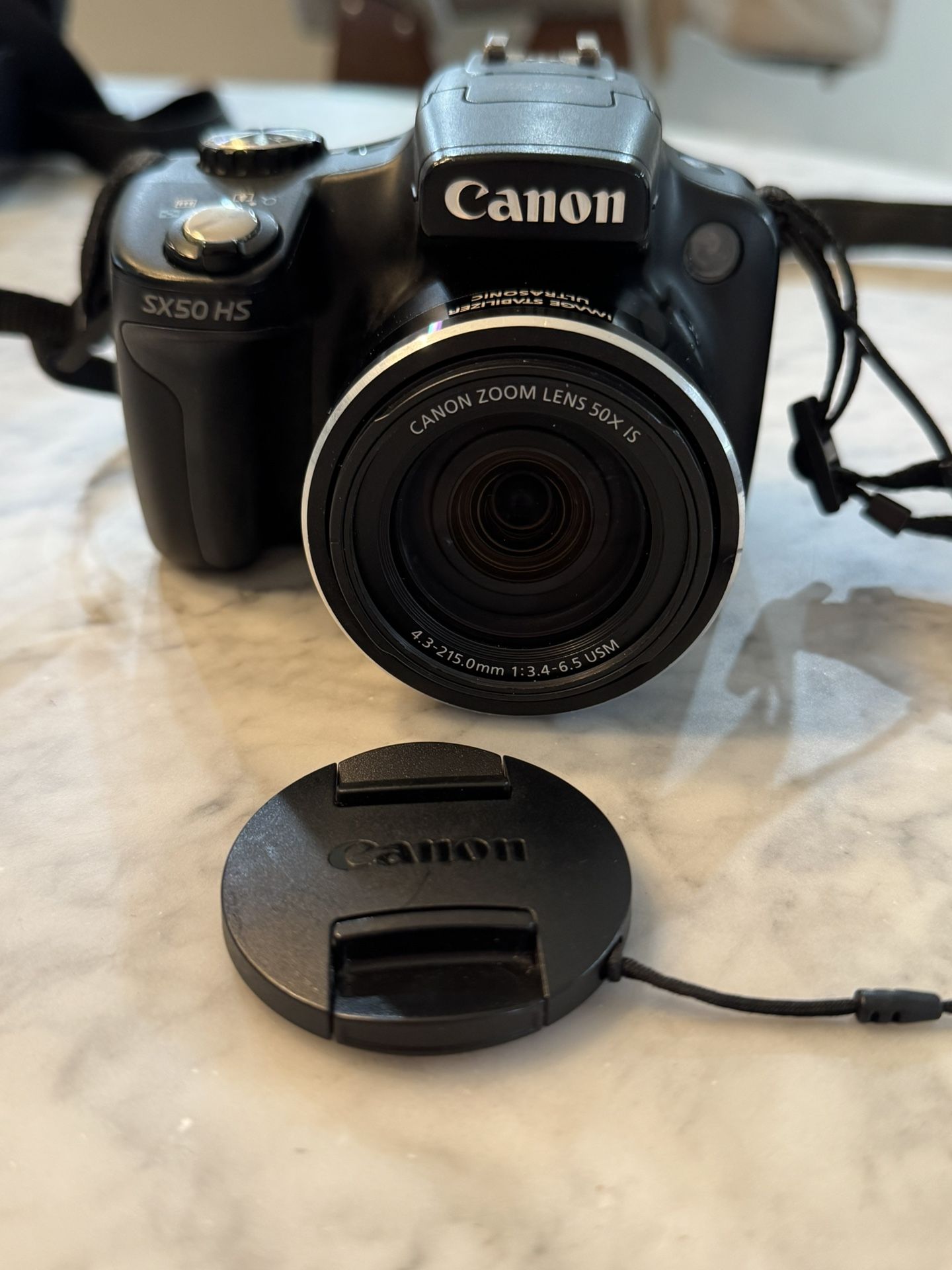 📸 Canon PowerShot SX50 HS Camera Kit – Excellent Condition – 50x Zoom, 12.1MP, Full HD Video