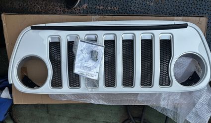 Jeep Wrangler Grille
