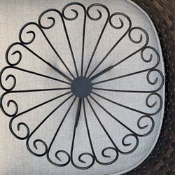 Vintage Wrought Iron Scroll Black Metal Fruit Bowl / Basket