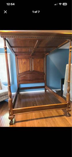 Wood Four-Poster Canopy Bed Frame