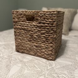Wicker Storage Baskets (5)