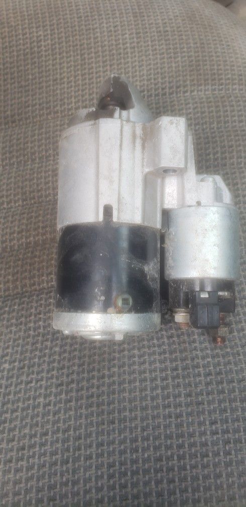 Mini Cooper CountryMan Starter