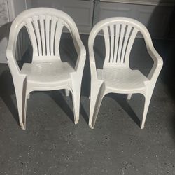 5 Chairs