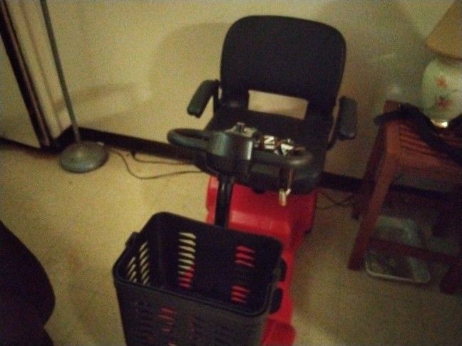 Brand New 2-month-old Mobility Scooter