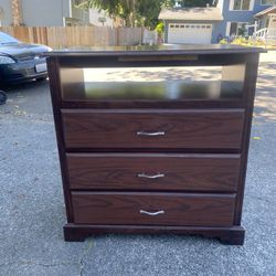 Dresser Furniture 