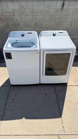 Samsung washer & gas dryer