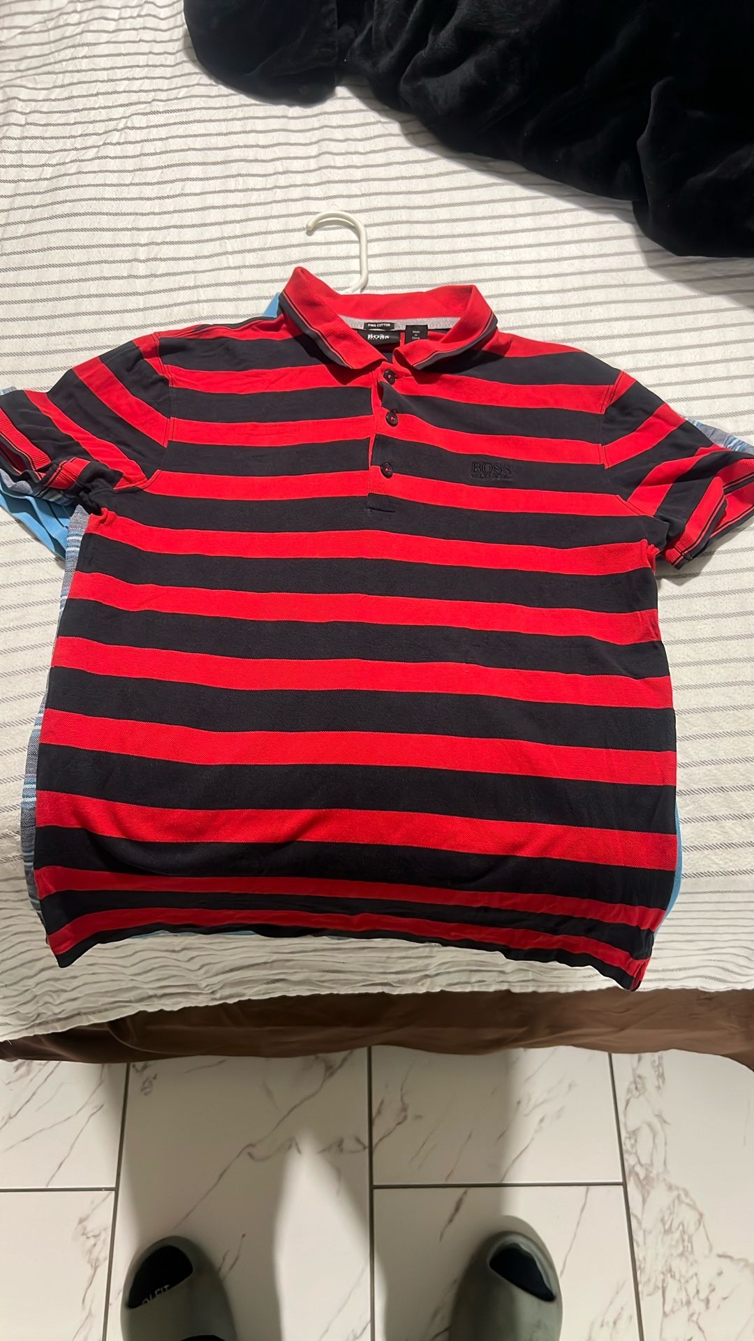 Hugo Boss Sz Small 